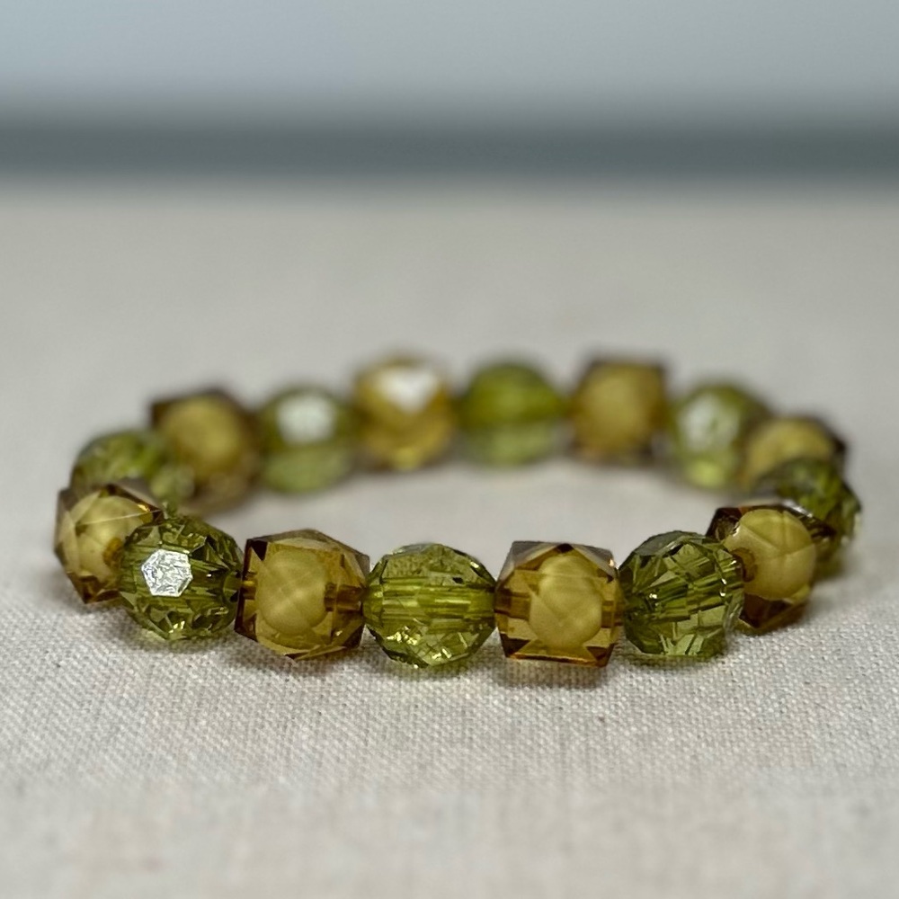 Green & Straw Faceted Beaded Bracelet Jewelry